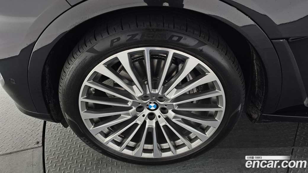 BMW X7 xDrive 40d Design Pure Excellence 7-Seater, 2024