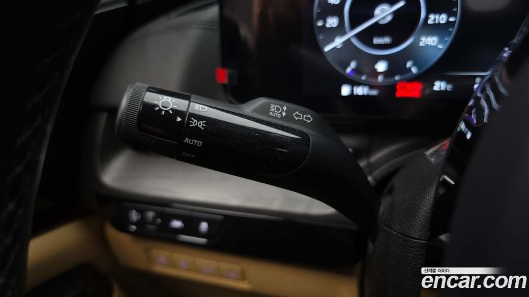 Kia Carnival 9-Seater Noblesse, 2023