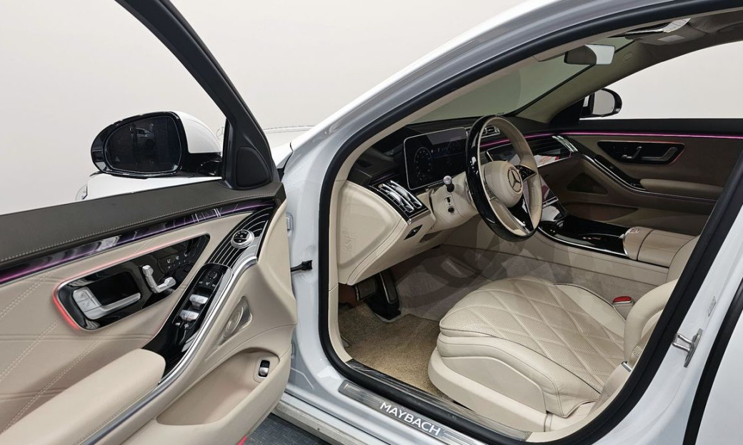 Mercedes-Benz S-Class Maybach S580 4MATIC, 2024