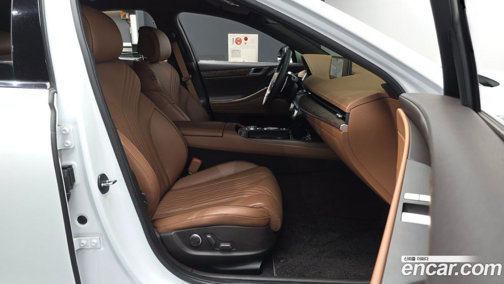 Genesis G80 Gasoline 2.5 Turbo AWD, 2022