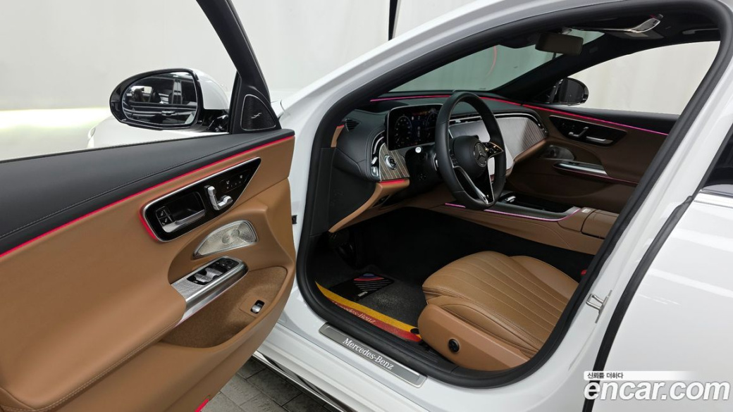 Mercedes-Benz E-Class E450 4MATIC Exclusive, 2024