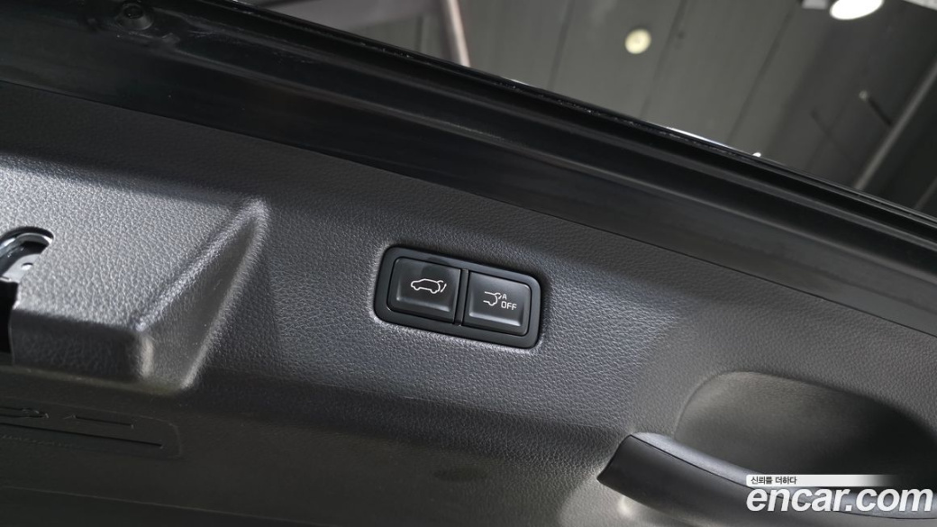 Kia Carnival 9-Seater Signature, 2022