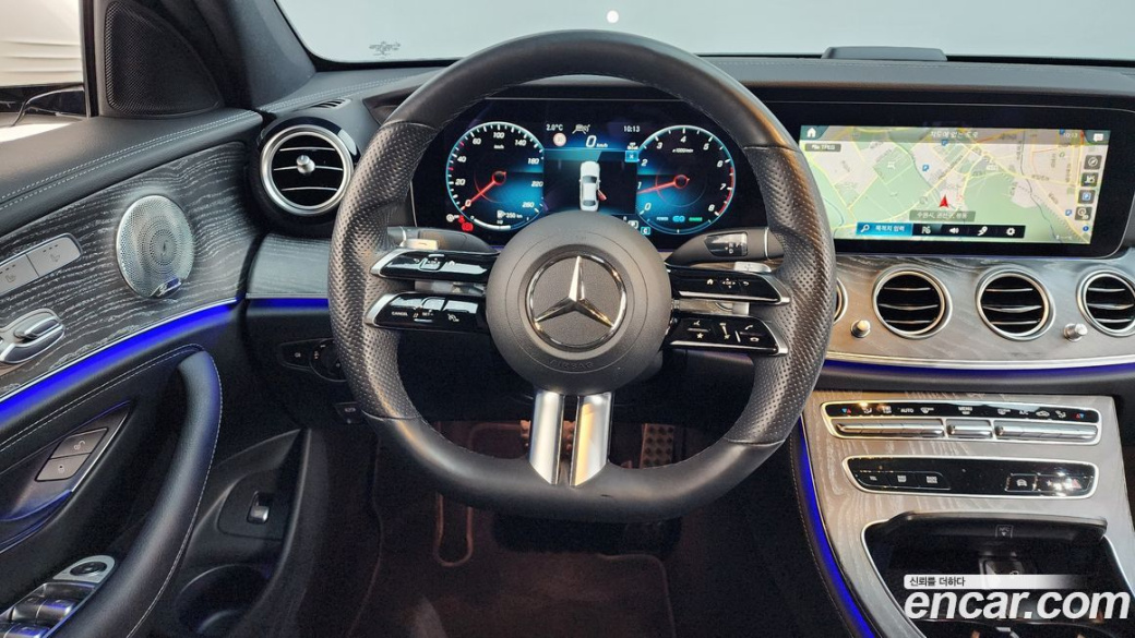 Mercedes-Benz E-Class E350 4MATIC AMG Line, 2022