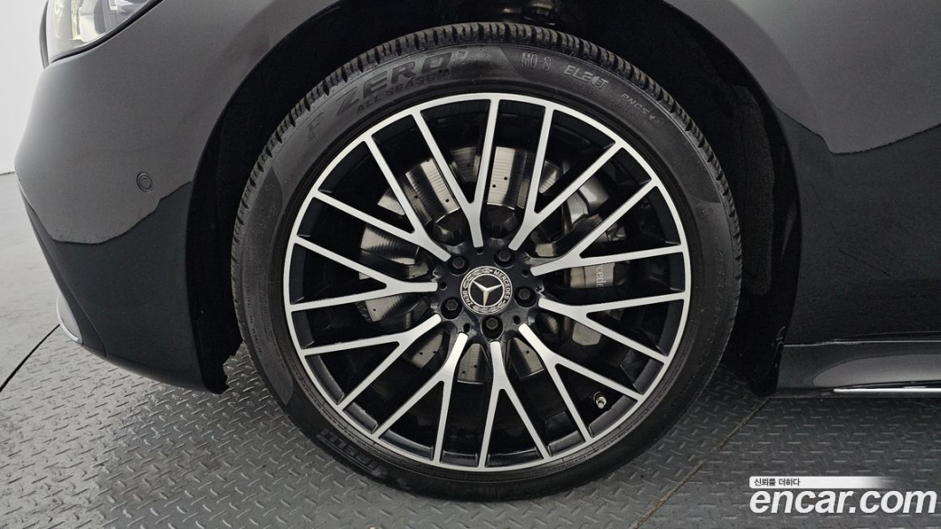 Mercedes-Benz S-Class S400 d 4MATIC, 2023