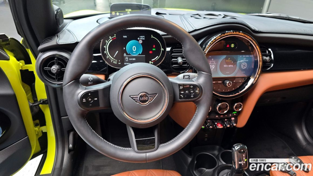 Mini Cooper Convertible Classic, 2024