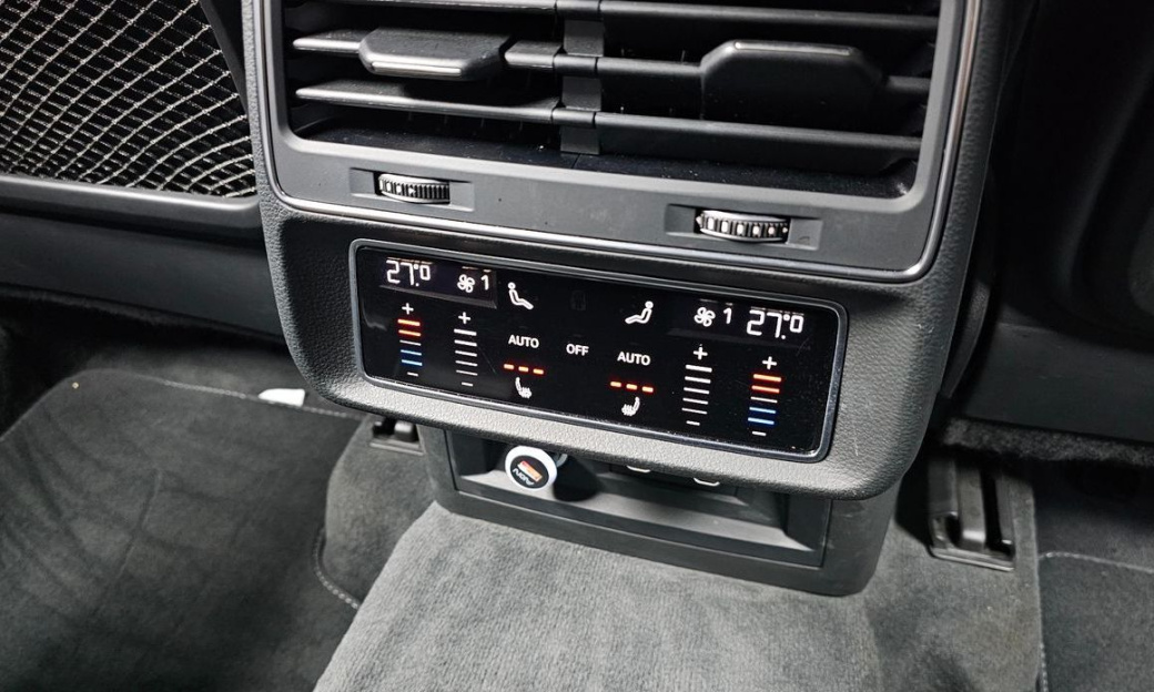 Audi Q7 55 TFSI Quattro Premium, 2022