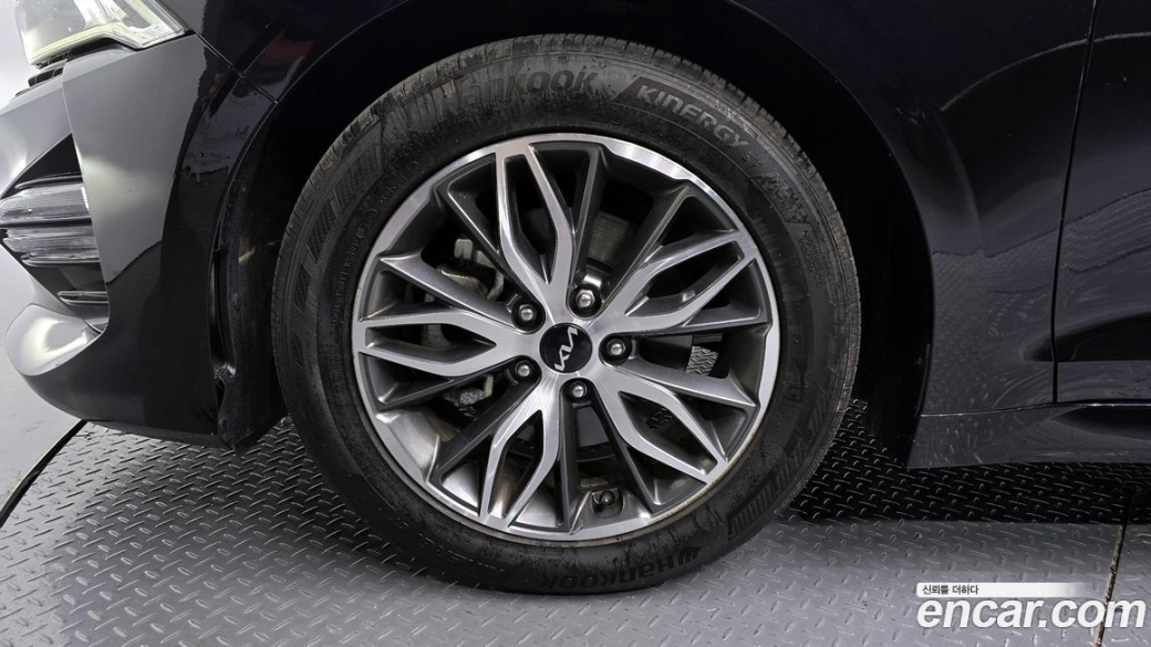 Kia K5 2.0, 2023