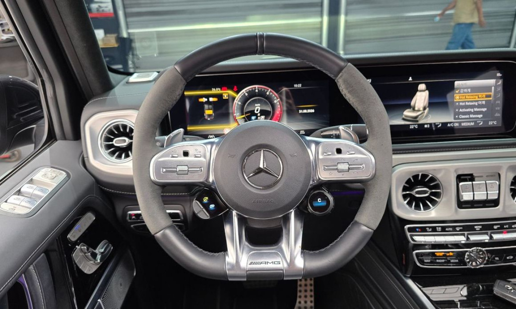 Mercedes-Benz G-Class AMG G63 Manufaktur, 2022