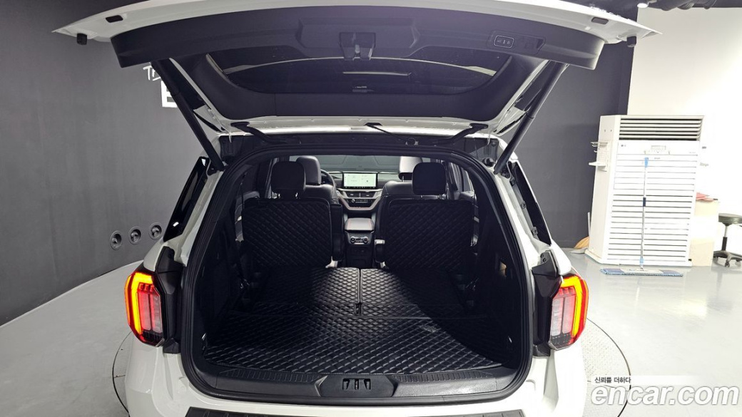 Ford Explorer 2.3 ST-Line 4WD, 2025