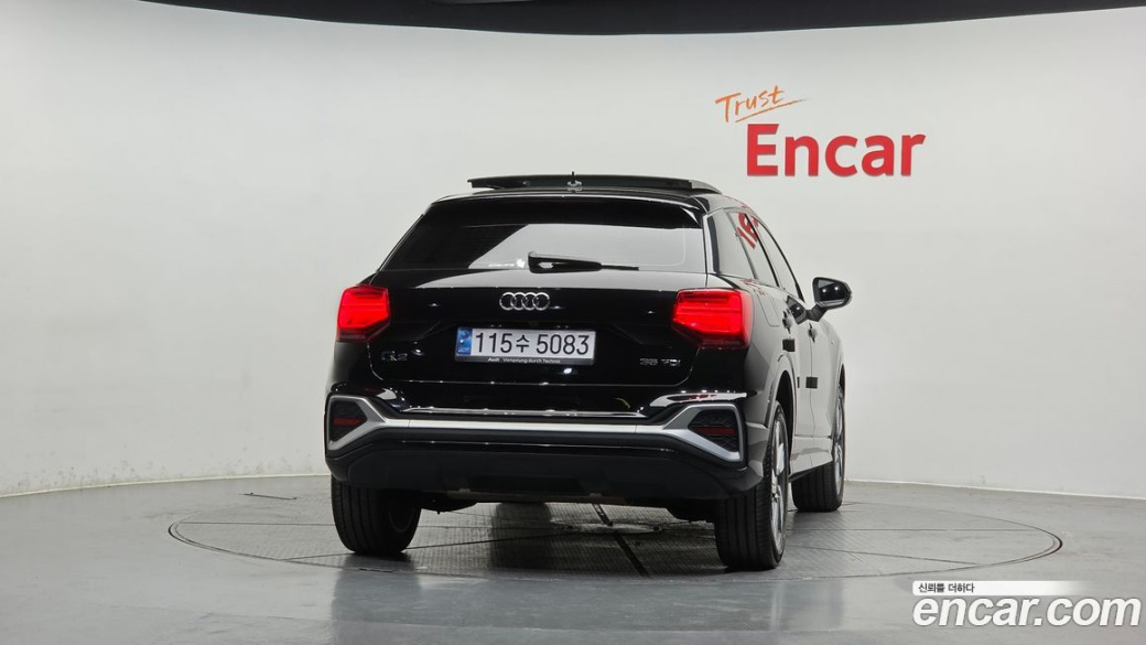 Audi Q2 35 TDI Premium, 2023