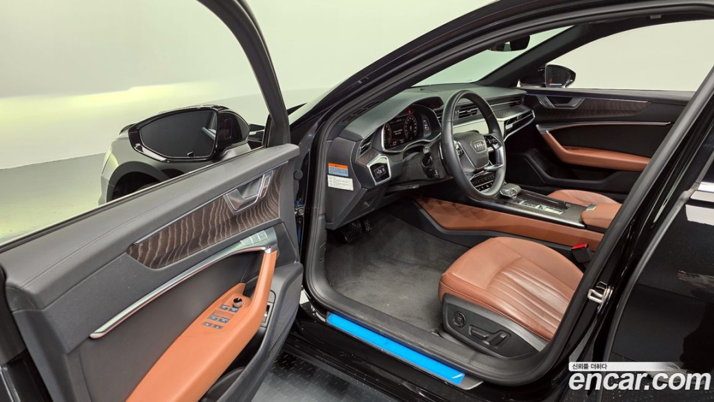 Audi A6 45 TFSI Quattro Premium, 2022