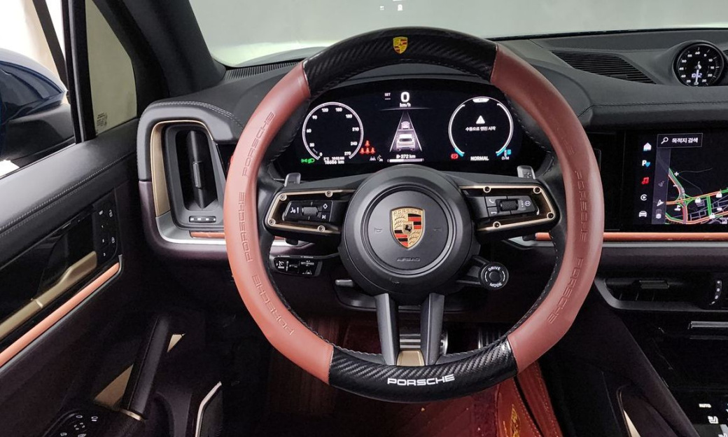 Porsche Cayenne 3.0, 2024