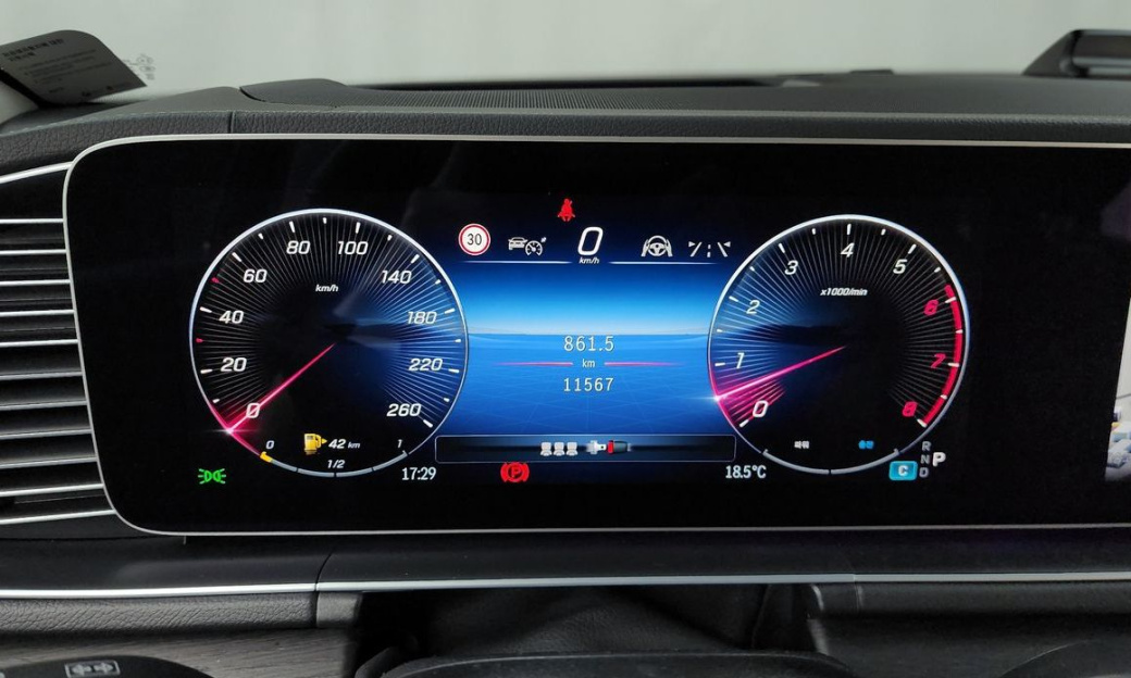 Mercedes-Benz GLE-Class GLE450 4MATIC, 2025