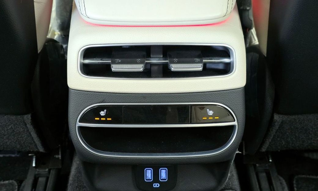 Genesis GV70 2.5T Gasoline 2WD, 2024