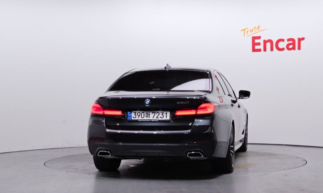 BMW 5-Series 520i M Sport, 2023
