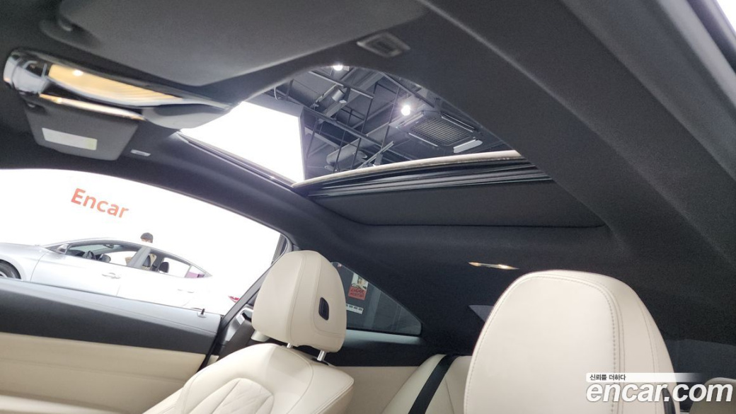 BMW 4-Series M440i xDrive Coupe, 2022