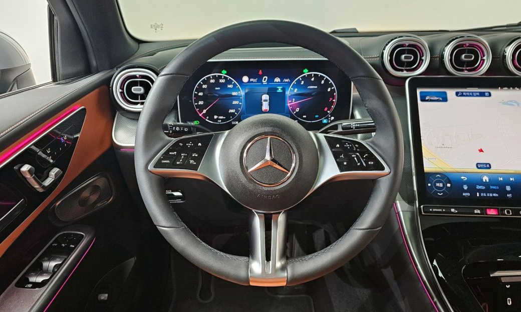 Mercedes-Benz GLC-Class GLC 300 4MATIC Avantgarde, 2025