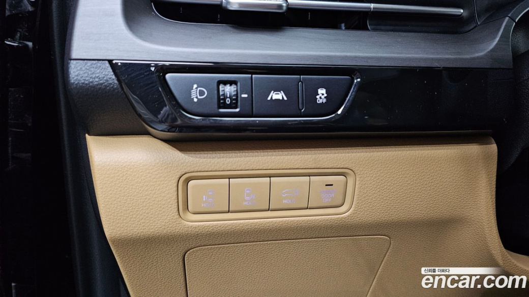 Kia Carnival 7-Seater Noblesse, 2023