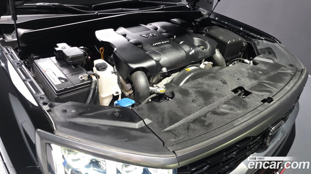 Kia Mohave Diesel 3.0 4WD 6-Seater, 2021