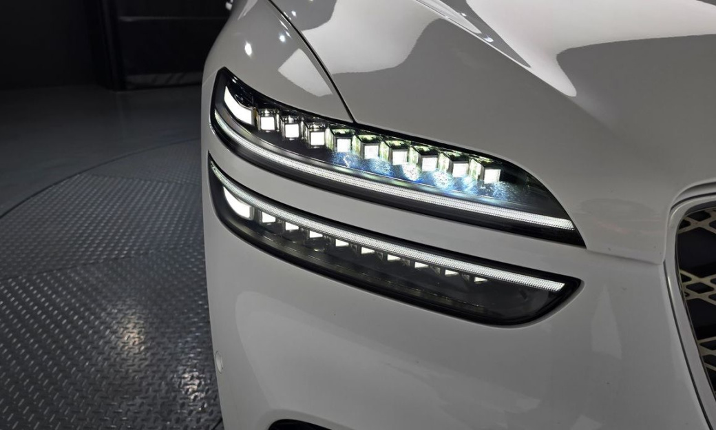 Genesis GV70 2.5T Gasoline 2WD, 2025