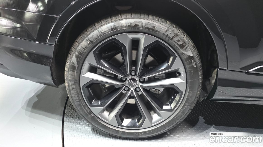 Audi Q7 55 TFSI Quattro Premium, 2026