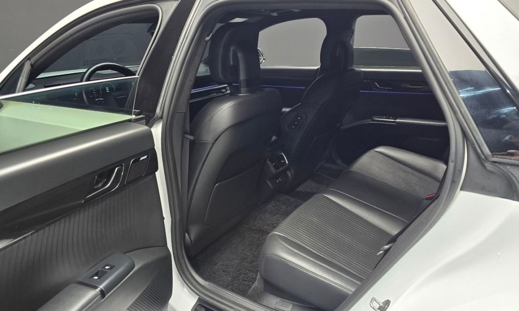 Hyundai Grandeur 2,5 Gasoline 2WD, 2023