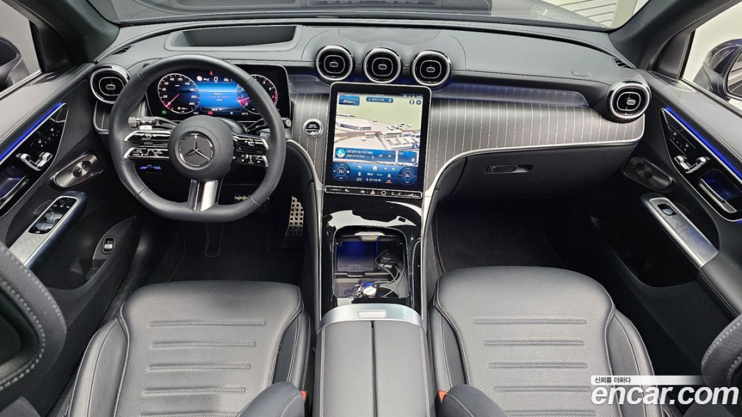 Mercedes-Benz GLC-Class GLC300 4MATIC AMG Line, 2024