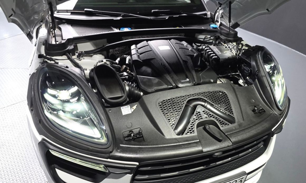 Porsche Macan 2.9 S, 2022