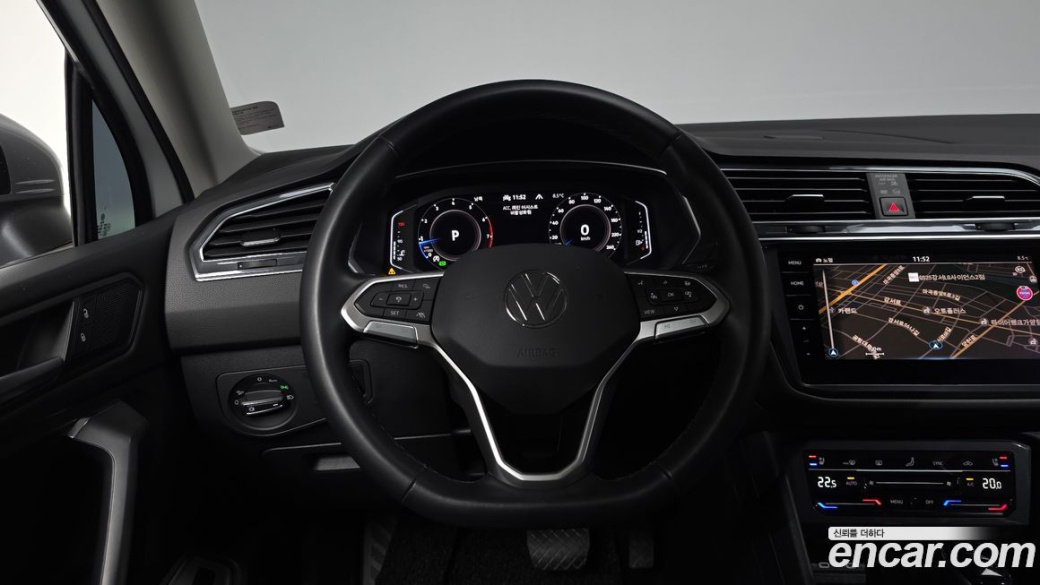 Volkswagen Tiguan 2.0 TSI Prestige, 2023