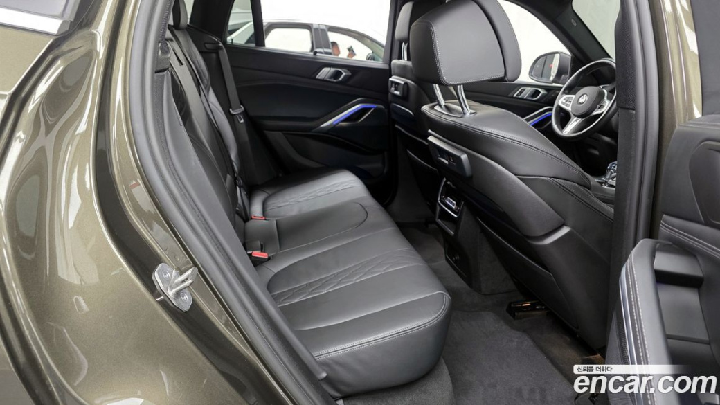 BMW X6 xDrive40i M Sport, 2022