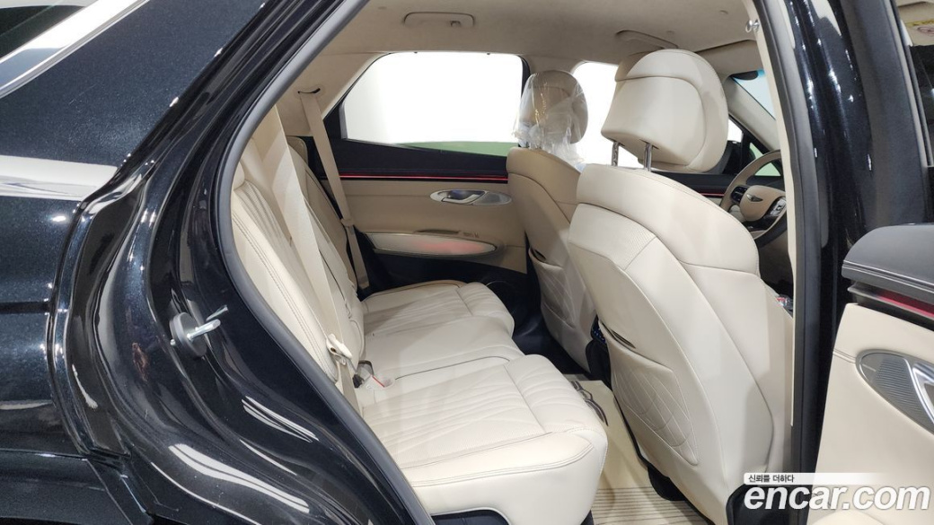 Genesis GV70 2.5T Gasoline AWD, 2025