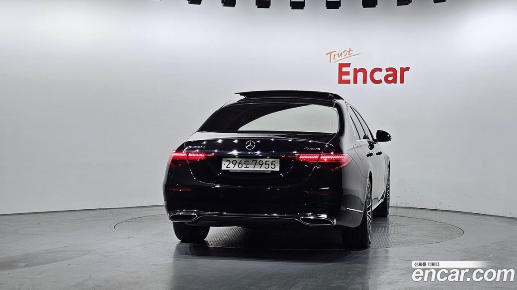 Mercedes-Benz S-Class S350 d, 2022