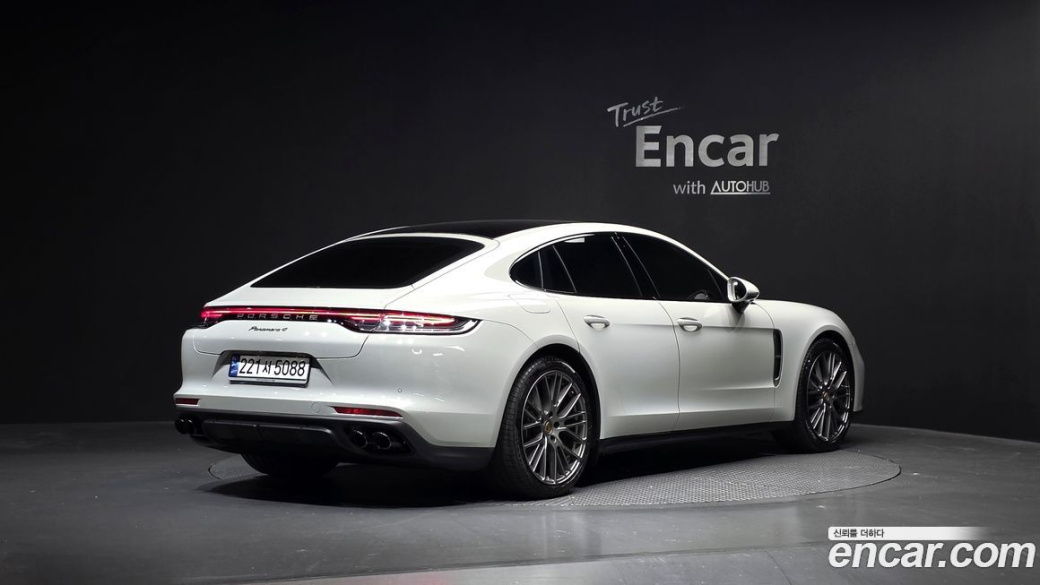 Porsche Panamera 2.9 AWD Platinum Edition, 2023