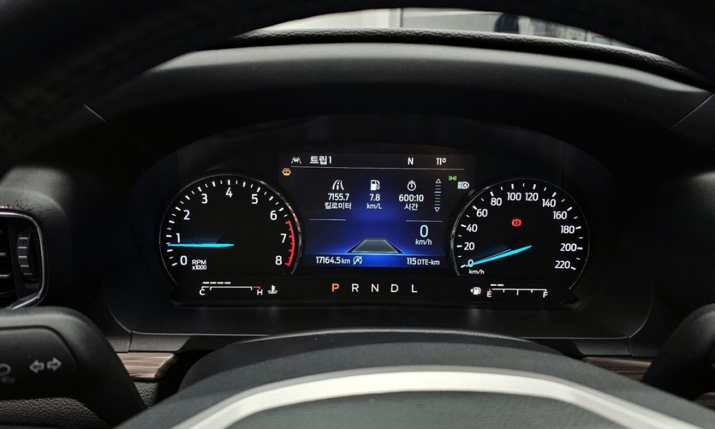 Ford Explorer 2.3 LimIted 4WD, 2022