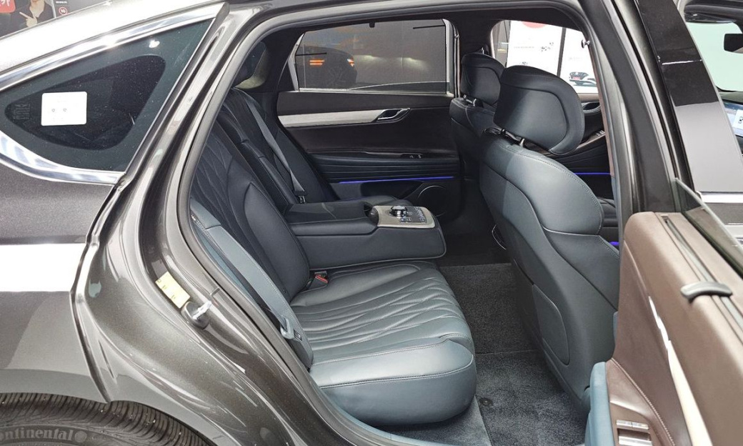 Genesis G80 Gasoline 2.5 Turbo AWD, 2026