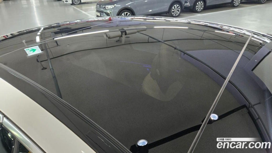 Mercedes-Benz E-Class E220d 4MATIC Exclusive, 2025