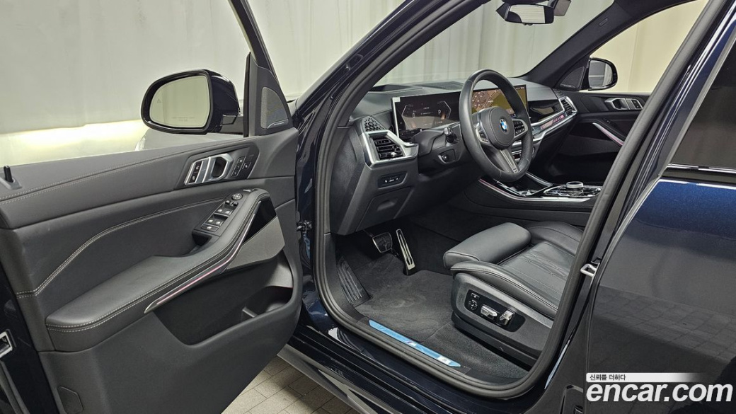 BMW X5 xDrive 40i M Sport, 2025