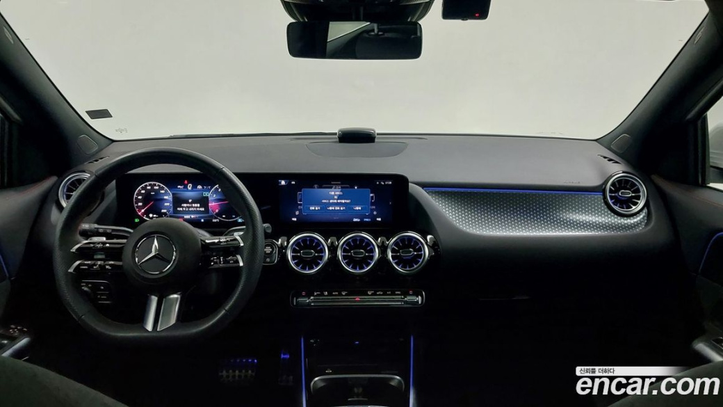 Mercedes-Benz GLA-Class GLA250 4MATIC, 2024