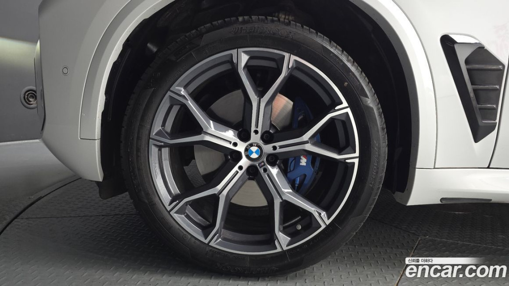 BMW X5 xDrive 30d M Sport, 2025
