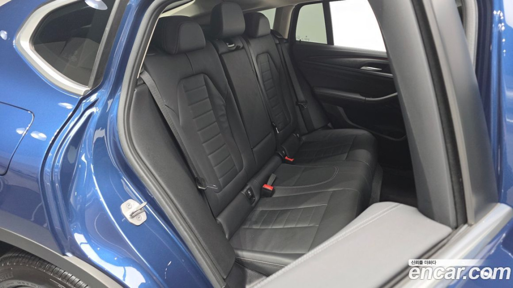 BMW X4 xDrive20i xLine, 2023