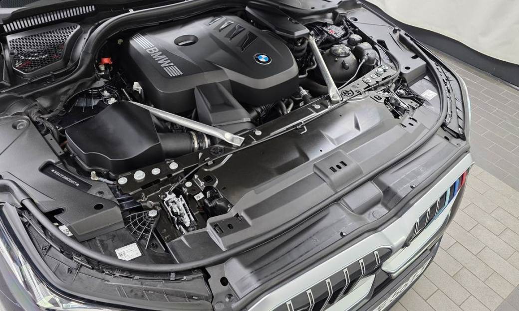 BMW 5-Series 520i M Sport, 2024
