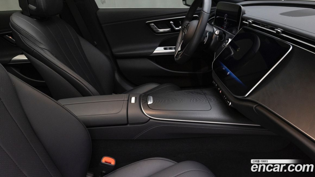 Mercedes-Benz E-Class E200 Avantgarde, 2025