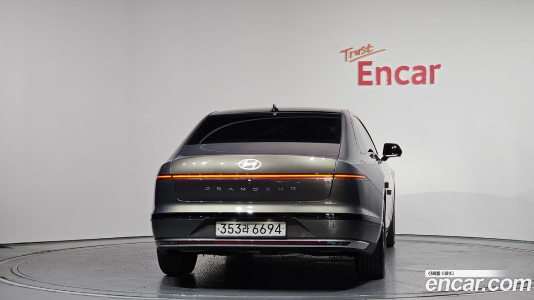 Hyundai Grandeur 2,5 Gasoline 2WD, 2023
