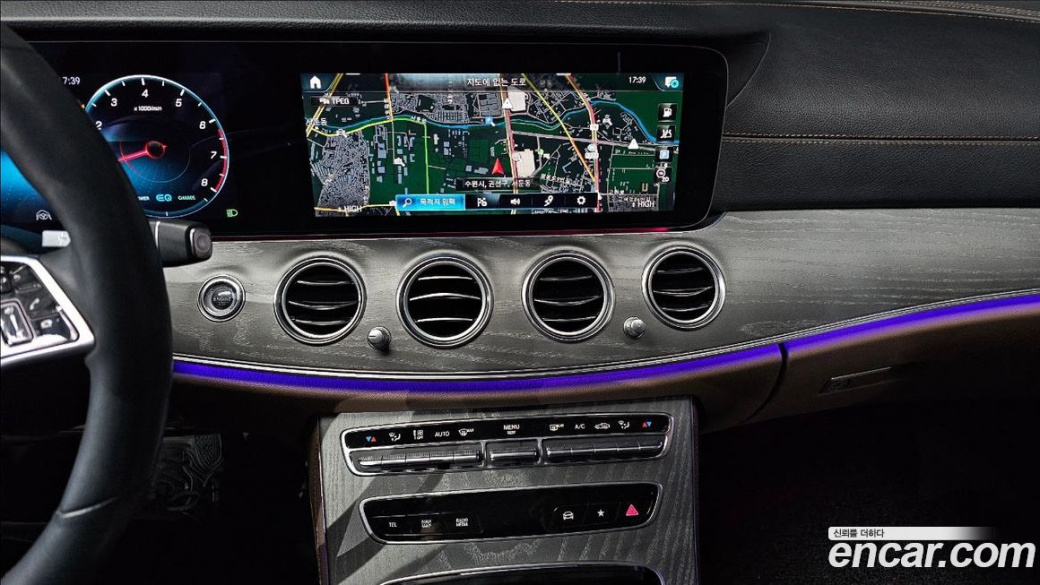 Mercedes-Benz E-Class E350 4MATIC Avantgarde, 2022