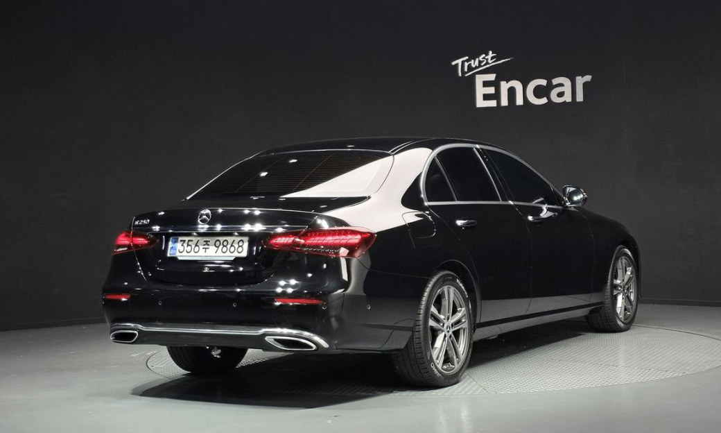Mercedes-Benz E-Class E250 Avantgarde, 2023