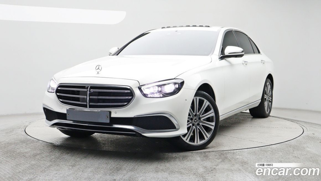Mercedes-Benz E-Class E350 4MATIC Exclusive, 2023