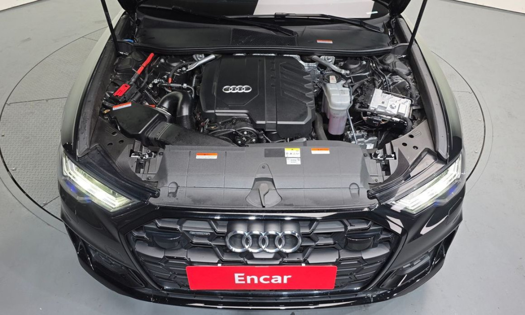 Audi A6 45 TFSI Quattro Premium, 2025