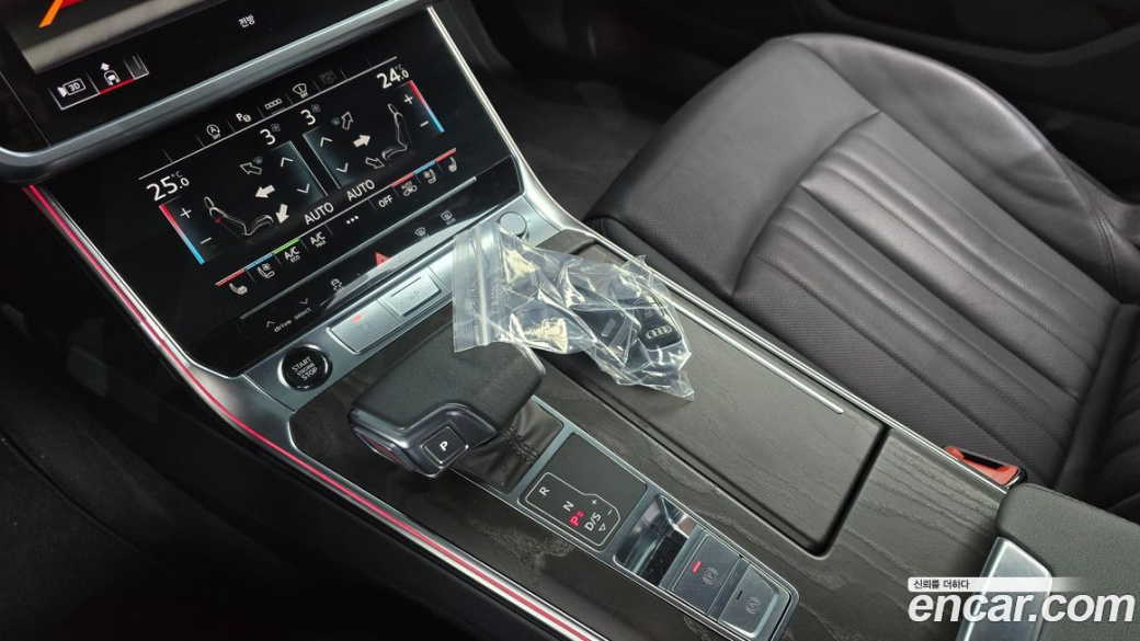 Audi A6 45 TFSI Quattro Premium, 2023
