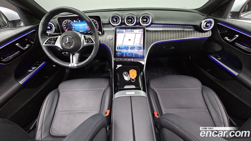 Mercedes-Benz C-Class C300 4MATIC Avantgarde, 2023