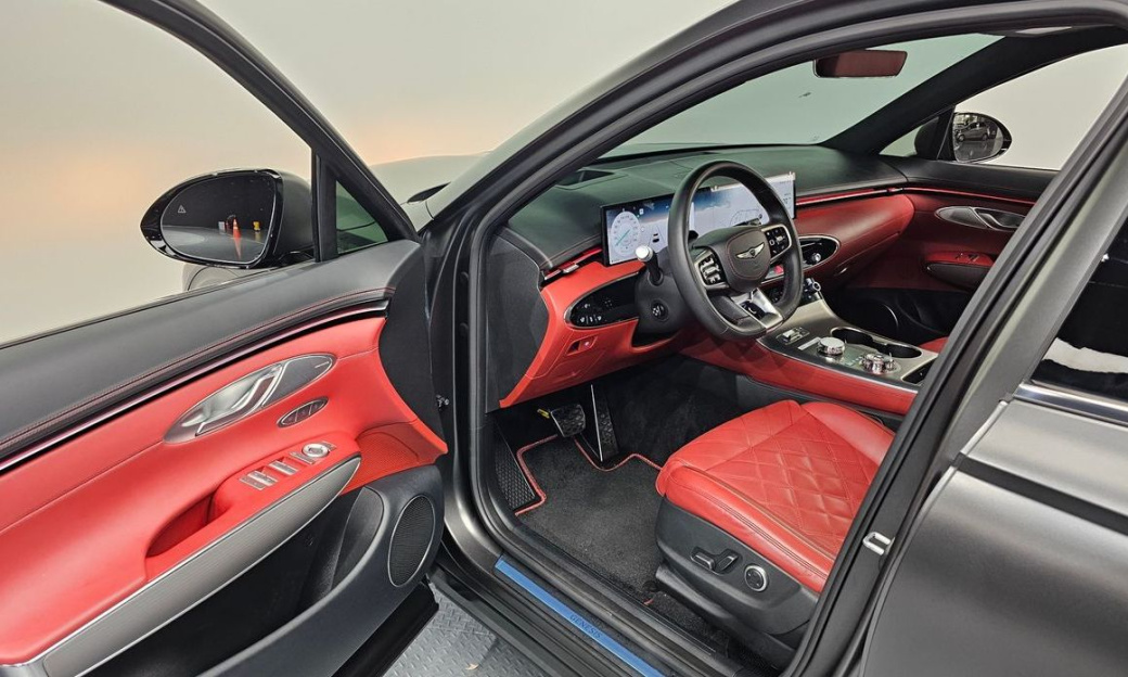 Genesis GV70 2.5T Gasoline 2WD, 2025